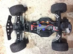 IMG_7336-amp-before-chassis.webp